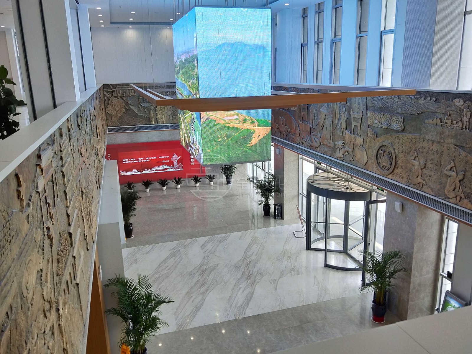 1652940271146707.jpg 2.jpg